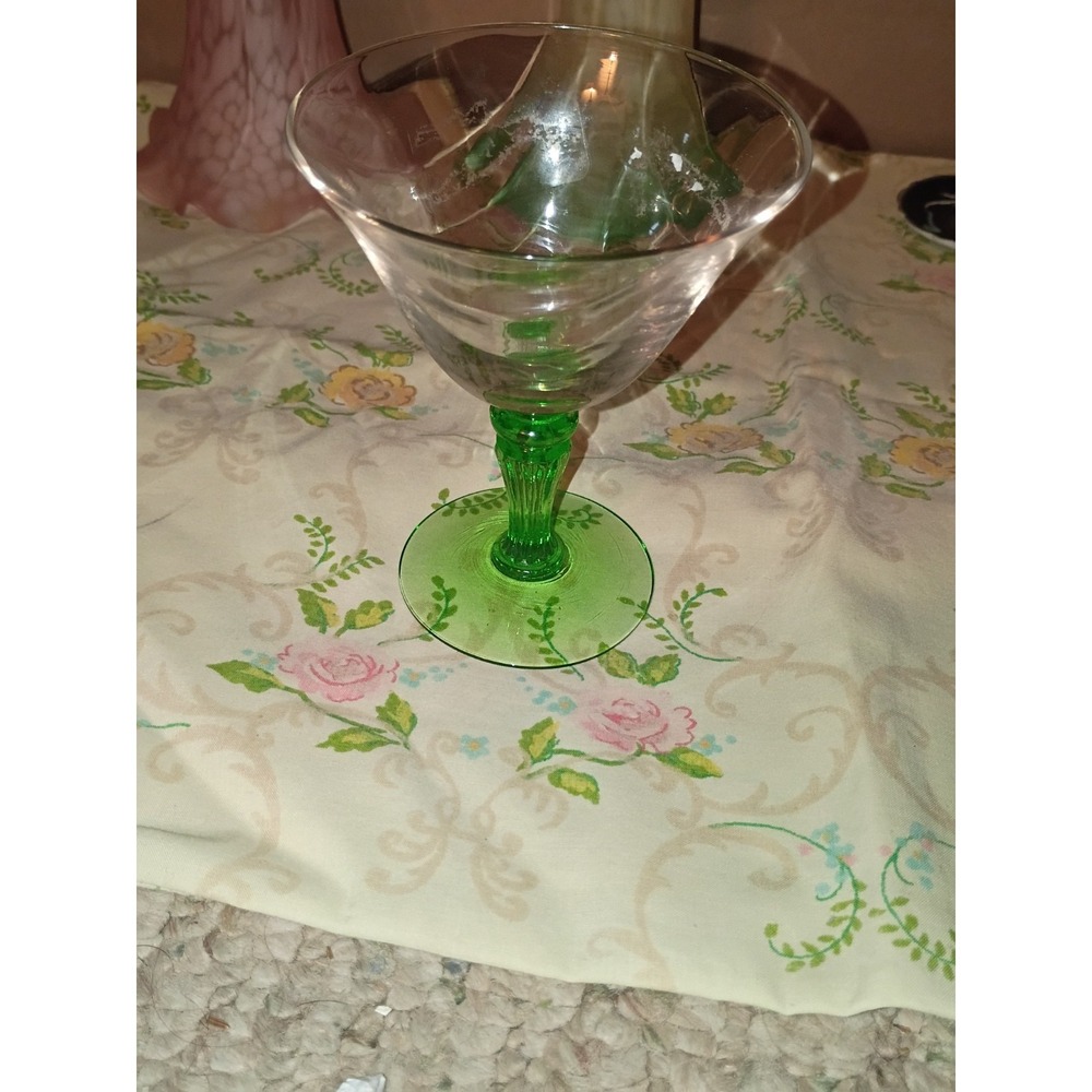 Tiffin-Franciscan Green Stem Uranium UV Glow‎ Wine Glass 4 1/2 Inch